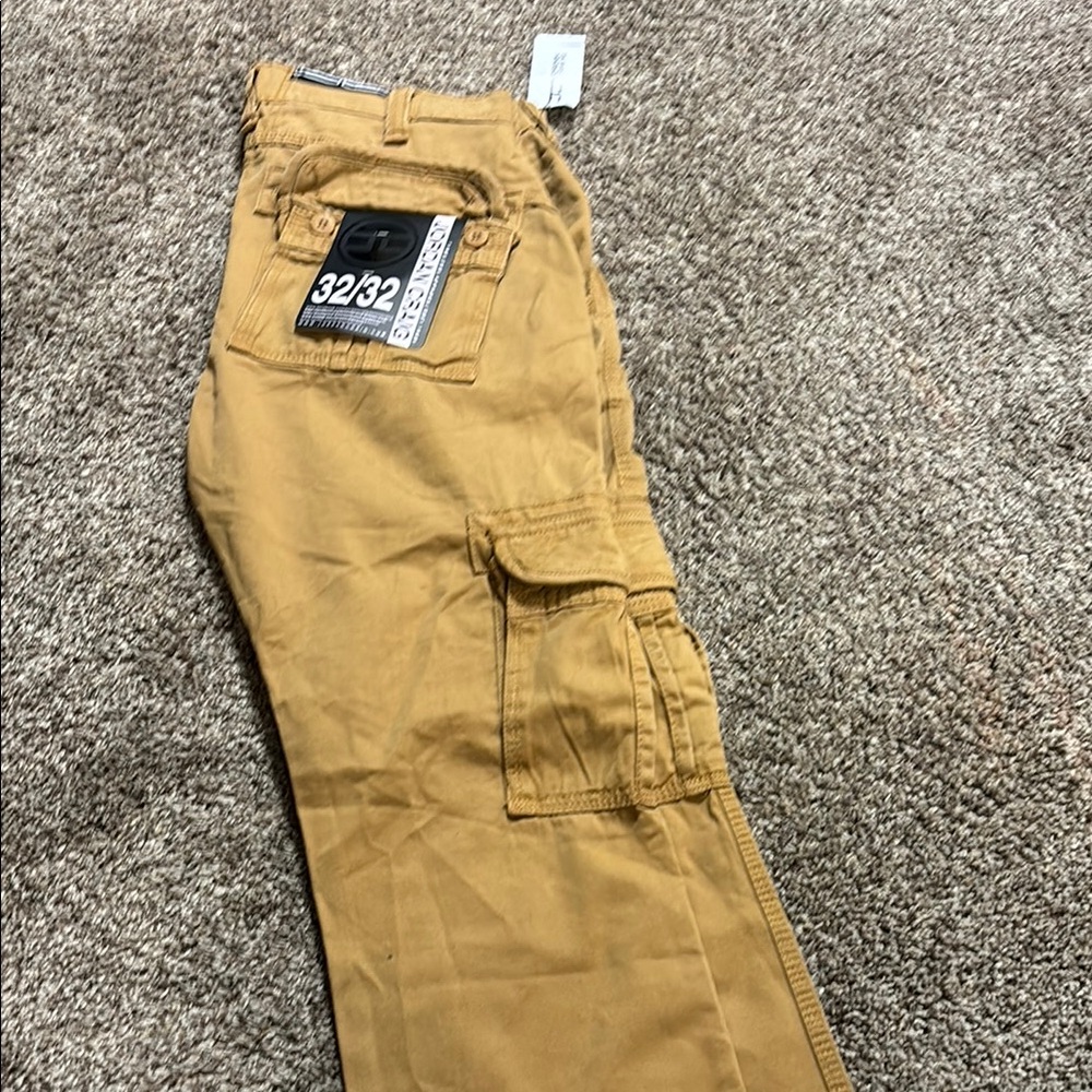 BRAND NEW cargo pants